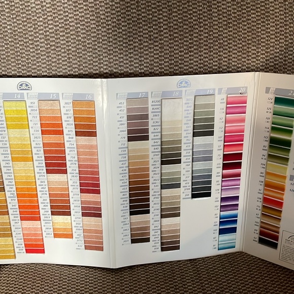 DMC floss color chart folder. - Picture 6 of 7